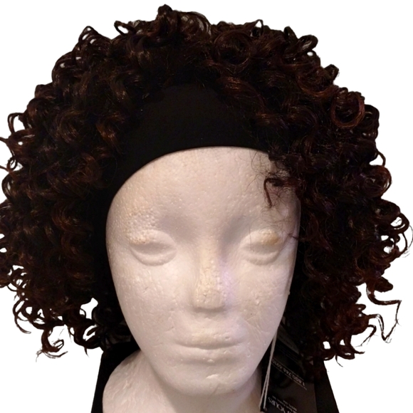 NWT Especially Yours Curly Synthetic Wig - Picture 1 of 15